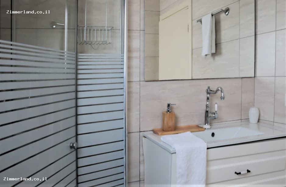 923eef150c1d2672fad4d1cbe220abbf977c1a0