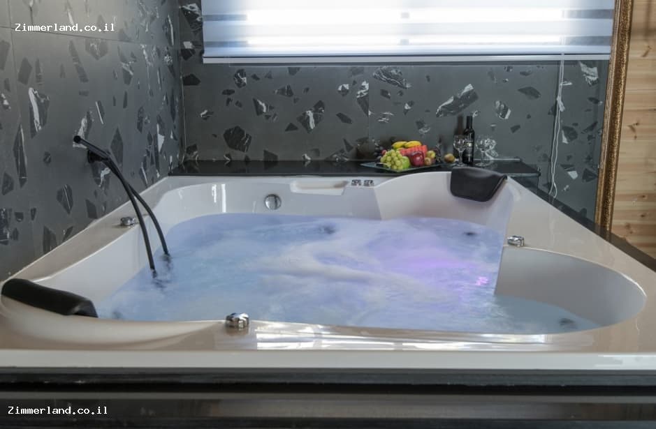 11102fb6b0d126061268801d95152dba3d9cccf9