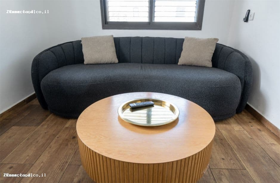 7751a3ad5fd8a90e754de8e2895e6ae7a39b0e0