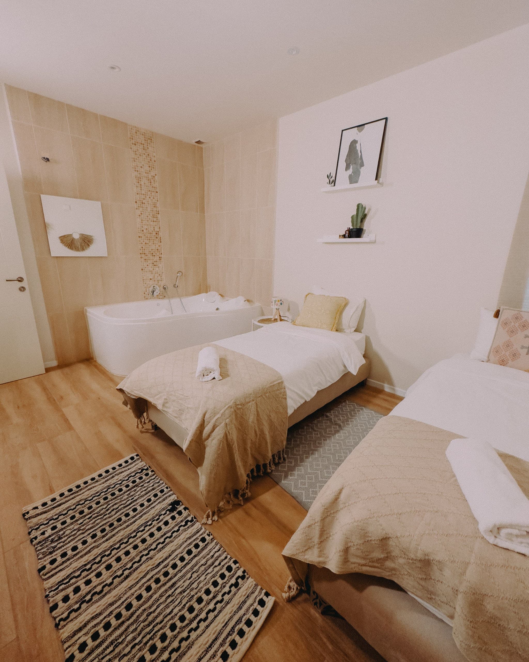 IMG_7531 2_resized.jpg